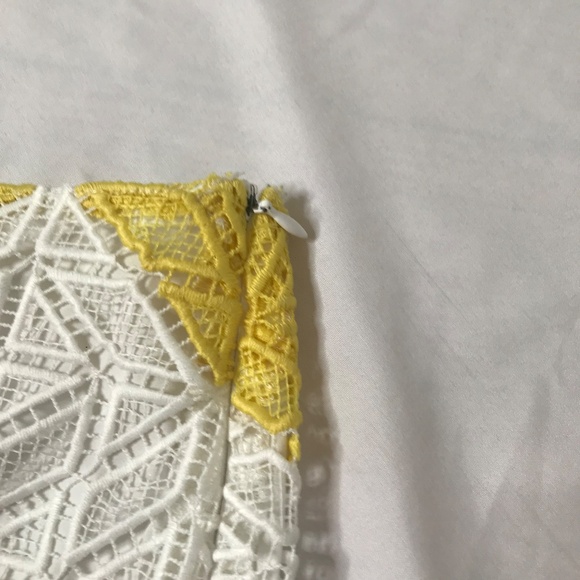 Geometric Lace Chevron Shorts – Yellow, White & Taupe - Picture 10 of 10